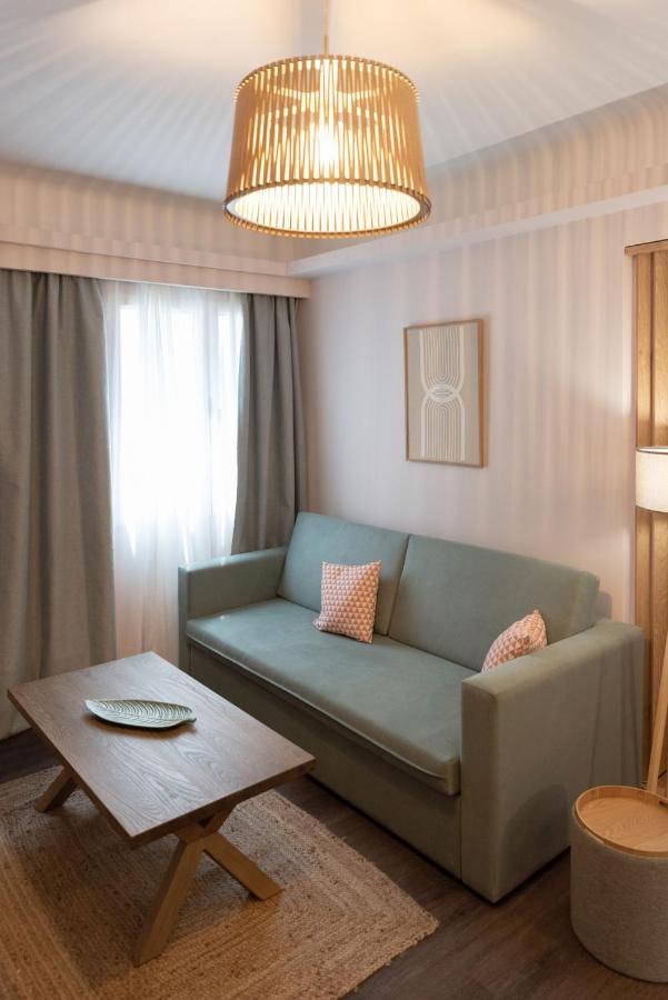 Niki Athens Suites - Cosy Suite In The Historical Center Of Atene Esterno foto
