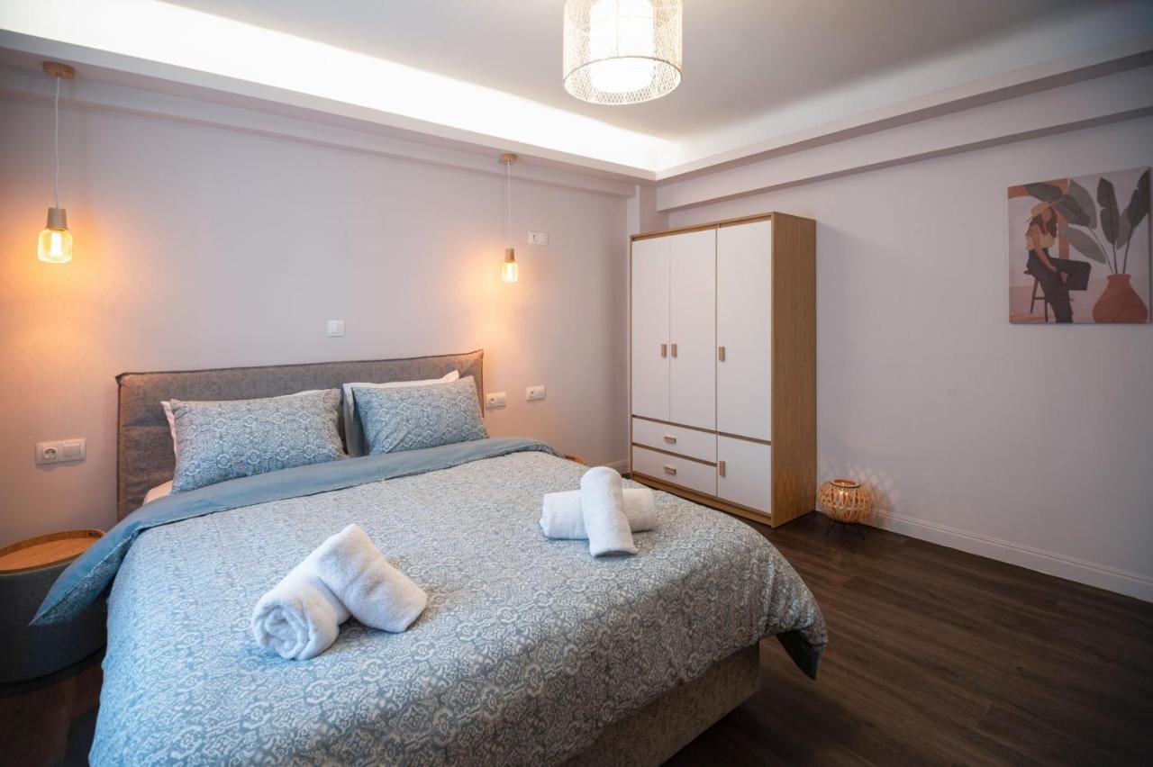 Niki Athens Suites - Cosy Suite In The Historical Center Of Atene Esterno foto