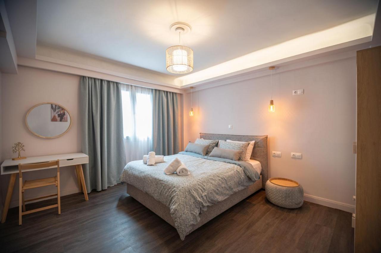 Niki Athens Suites - Cosy Suite In The Historical Center Of Atene Esterno foto